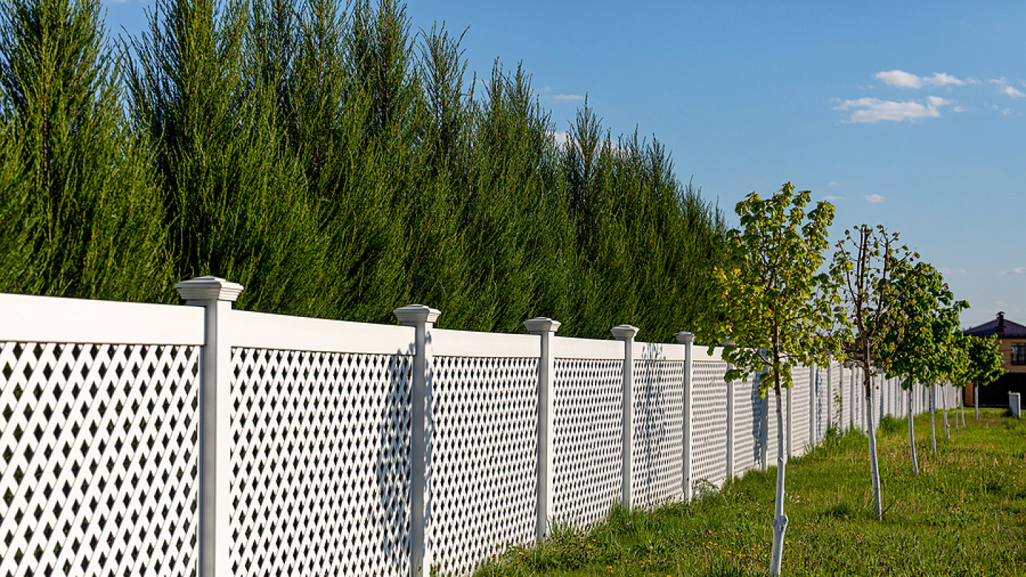 Vinyl Fence Installation Bullard, TX Simmons Fence Company